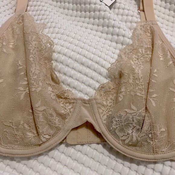 NWT- INC International Concepts - L & XL. Lace Unlined Underwire Bra - Picture 3 of 6